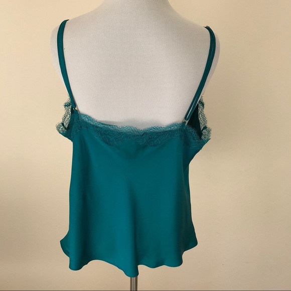 NWT Victoria’s Secret Sequin Cami - Picture 4 of 4